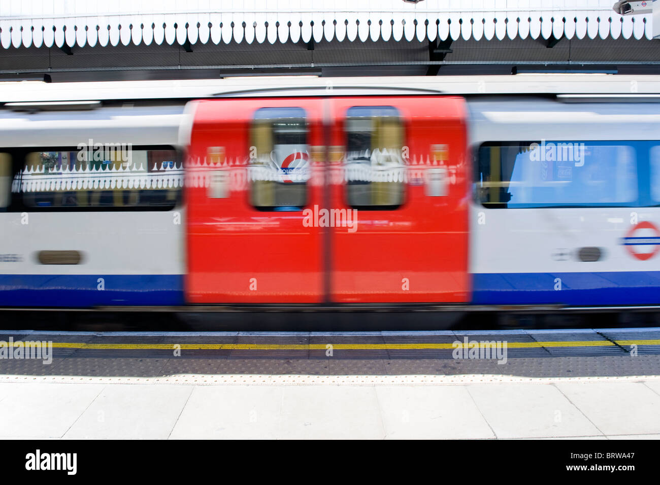 Tube stations hires stock photography and images Alamy