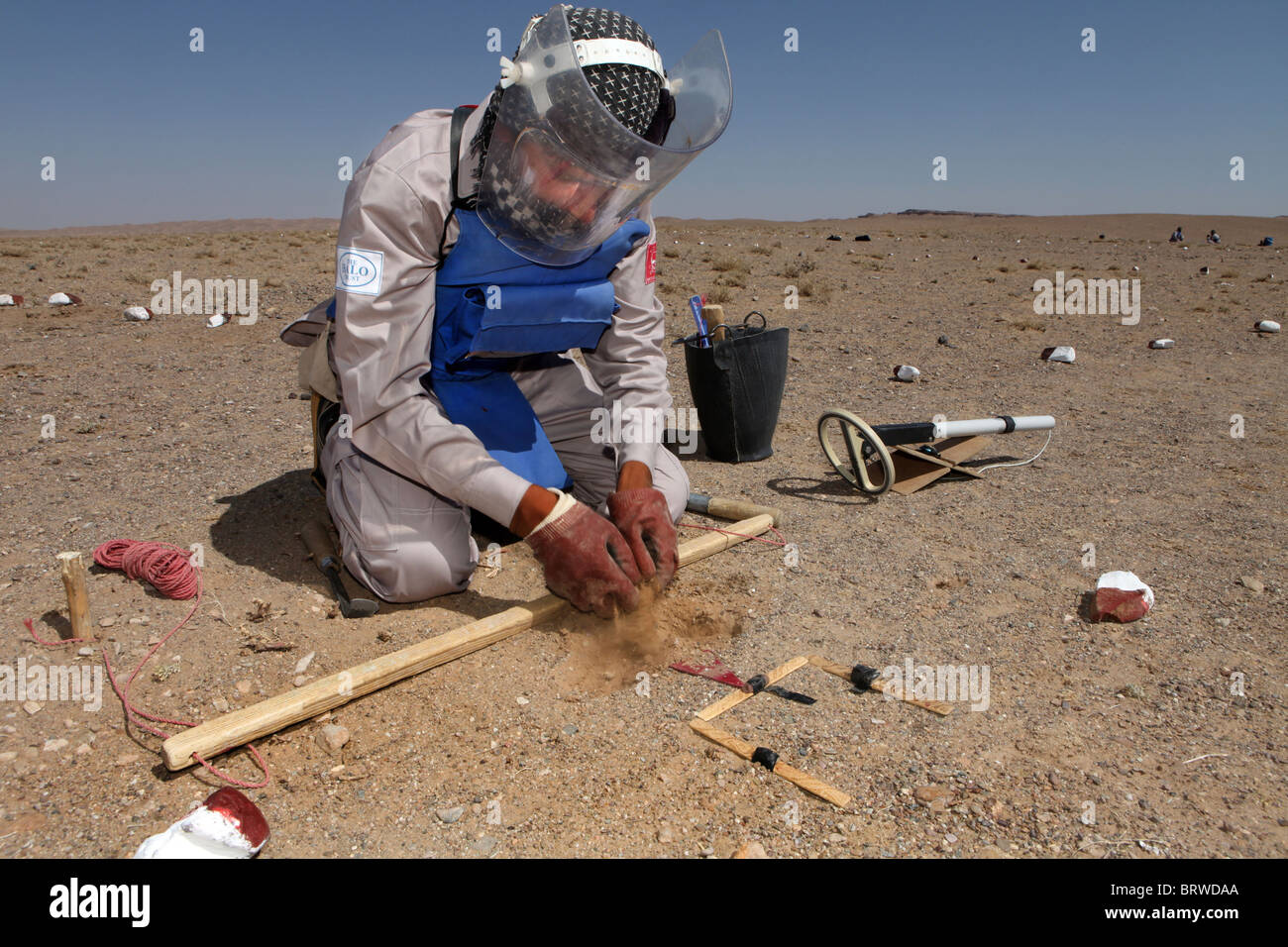 Mine clearing afghanistan hi-res stock photography and images - Alamy