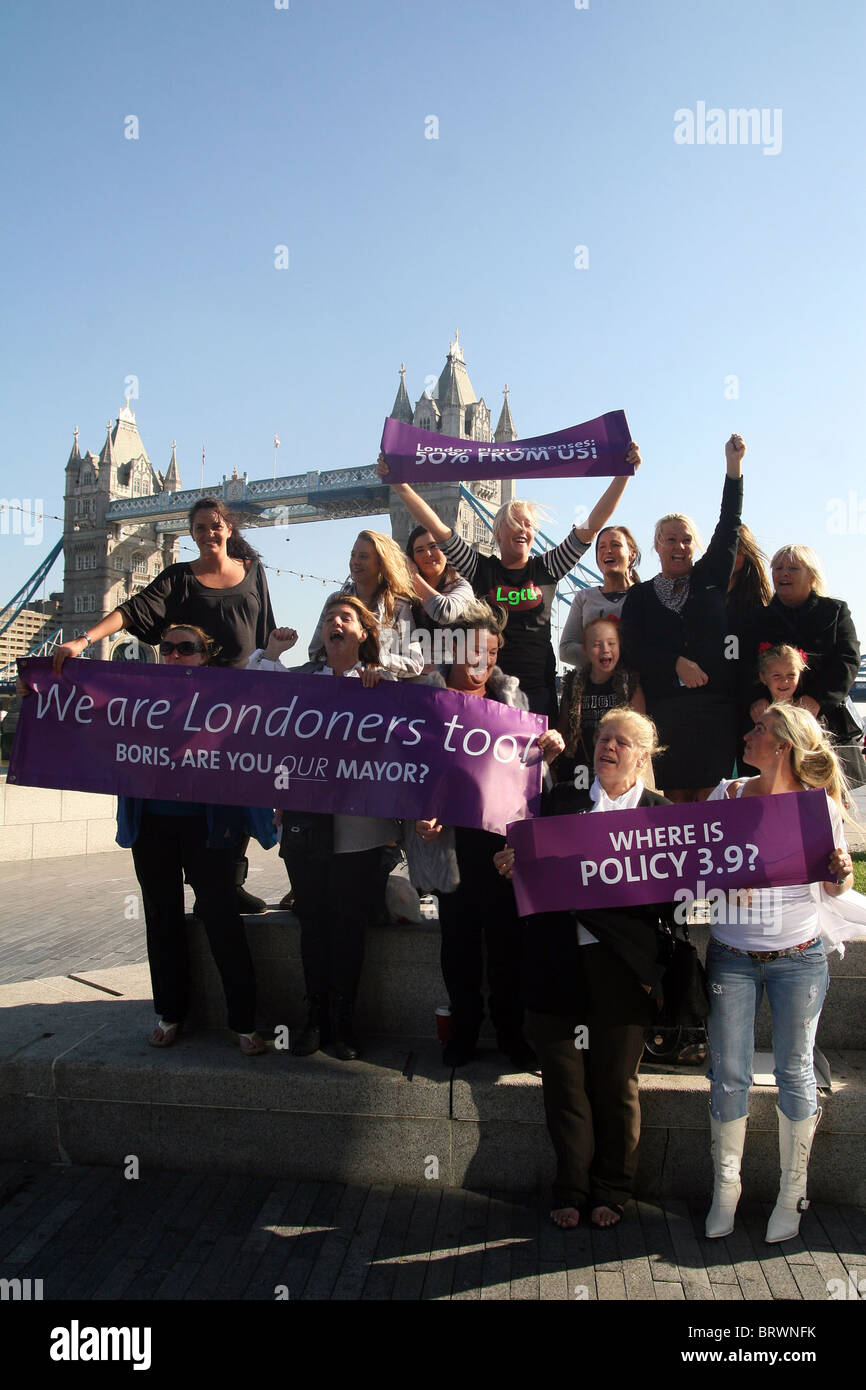 Romani gypsies uk hi-res stock photography and images - Alamy