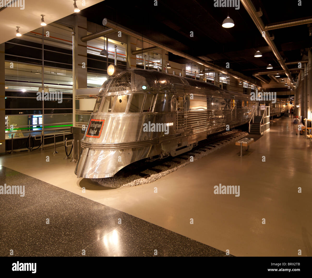 Pioneer Zephyr, Museum of Science and Industry, Entry Hall, Chicago, USA Stock Photo Alamy