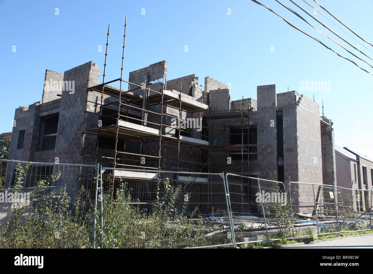Housing estate construction hi-res stock photography and images - Alamy