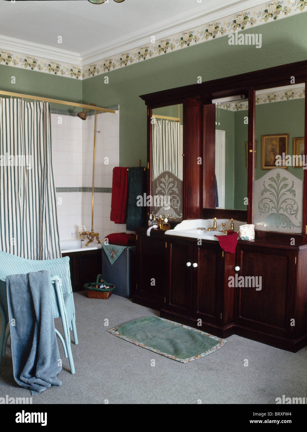 Interiors traditional bathrooms wallpaper hi-res stock photography and