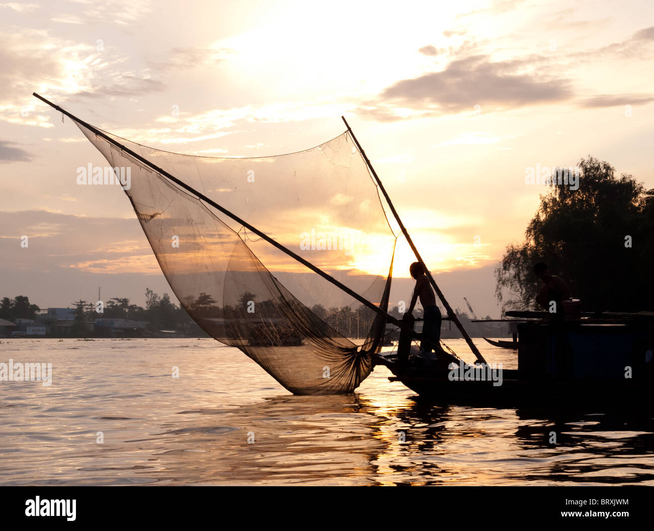 Vietnam mekong fisherman hi-res stock photography and images - Alamy