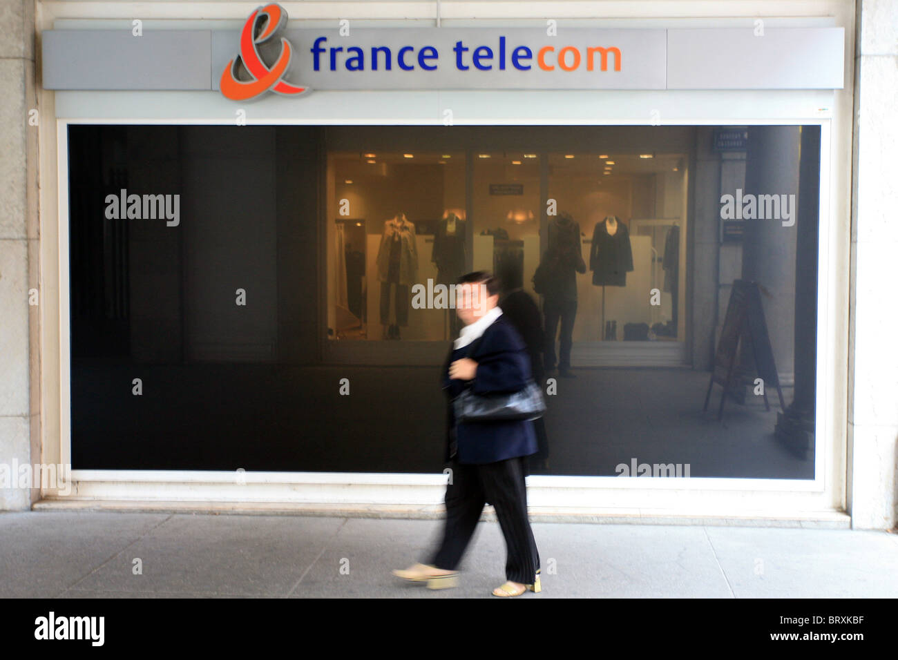 ILLUSTRATION FRANCE TELECOM SHOP Stock Photo - Alamy