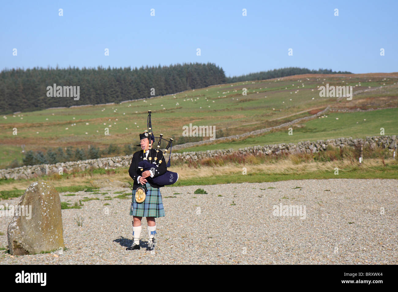 Kilt Bagpipes High Resolution Stock Photography And Images Alamy