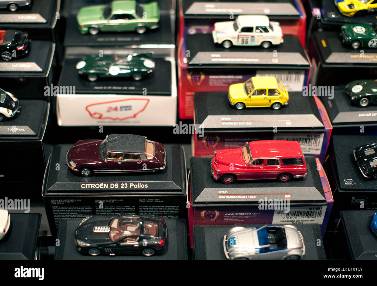 Model cars in London shop window Stock Photo Alamy
