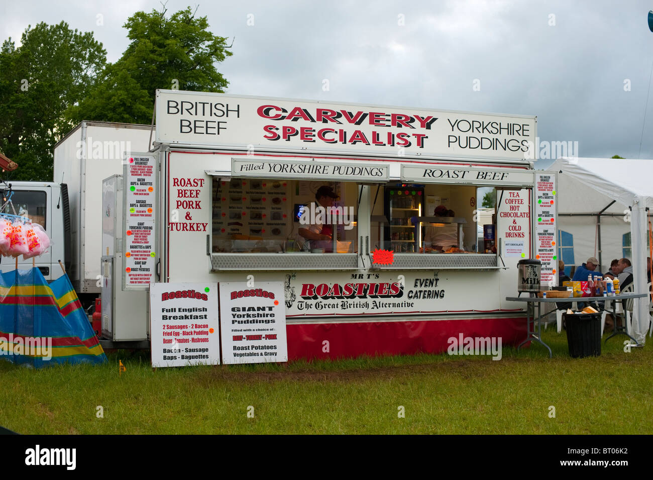 Food Retailer at Festival Carvery Beef Yorkshire Stock Photo Alamy
