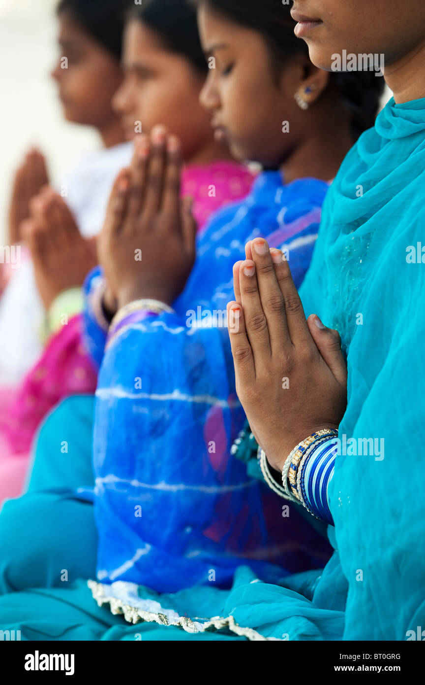 Indian girls namaste prayer hands. India Stock Photo - Alamy