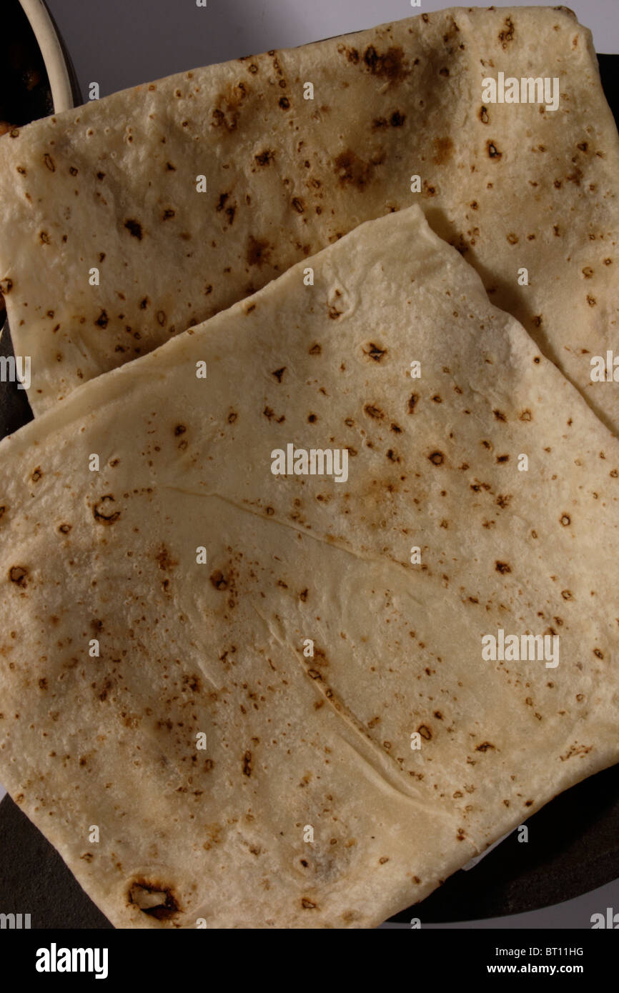 Atta flour flat bread hires stock photography and images Alamy