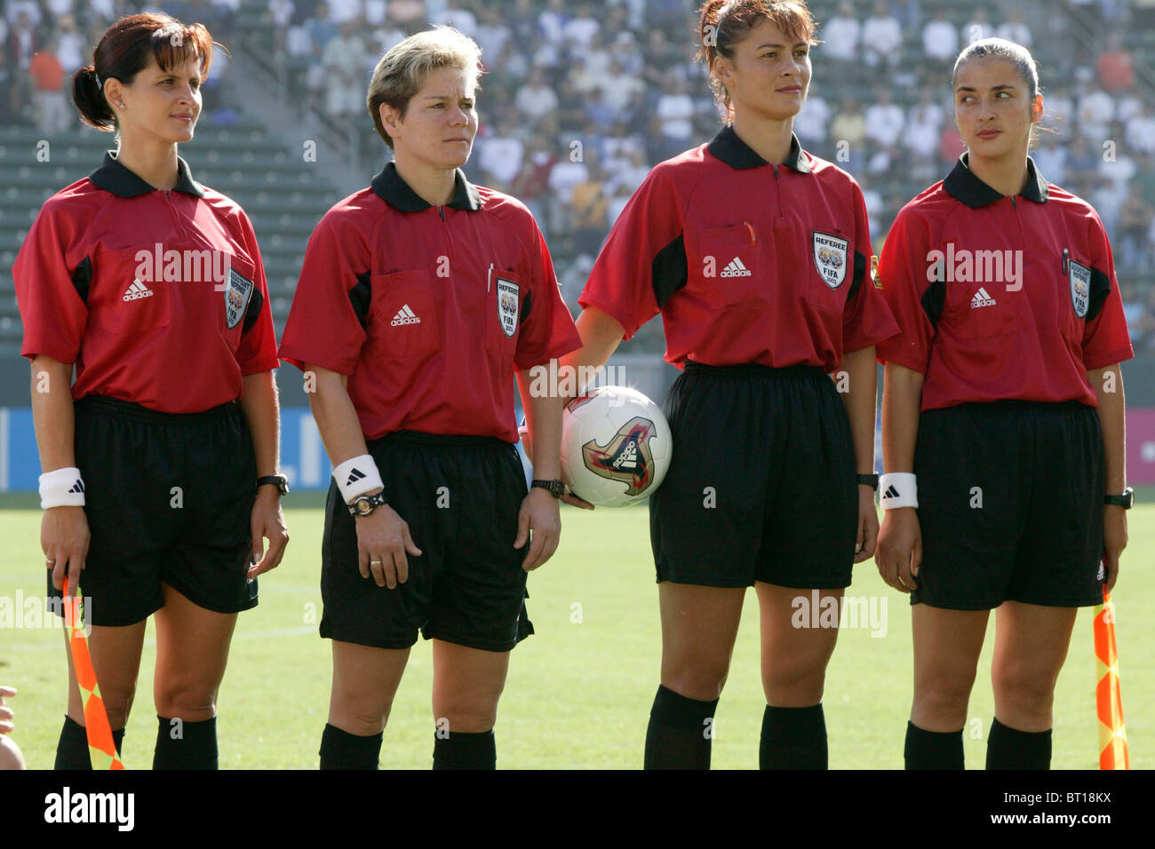 Referees referee football soccer women hi-res stock photography and ...