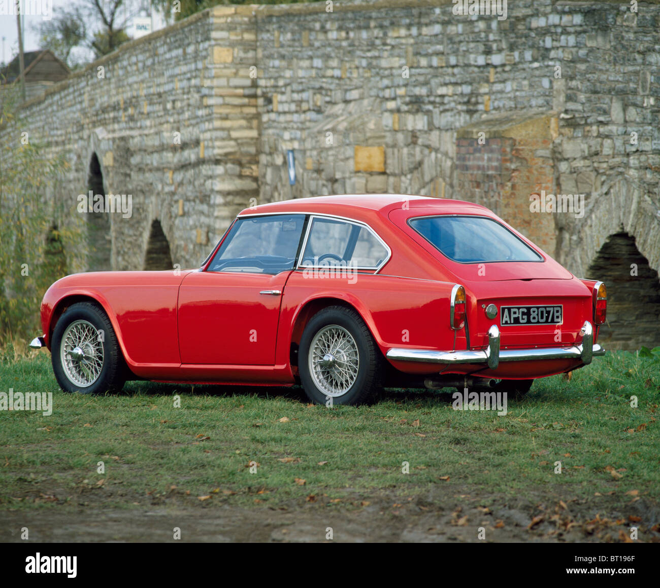 1964 Triumph GTR4 Dove Stock Photo - Alamy