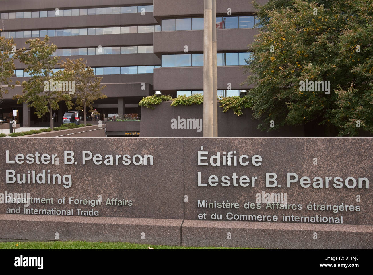 Department of Foreign Affairs and International Trade at the Lester B. Pearson building Stock Photo