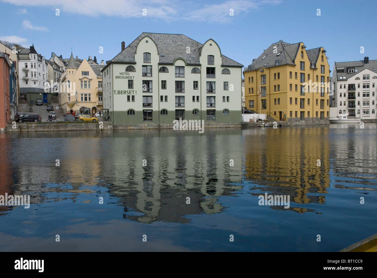 NORWAY VISITOR INFORMATION visual data 8