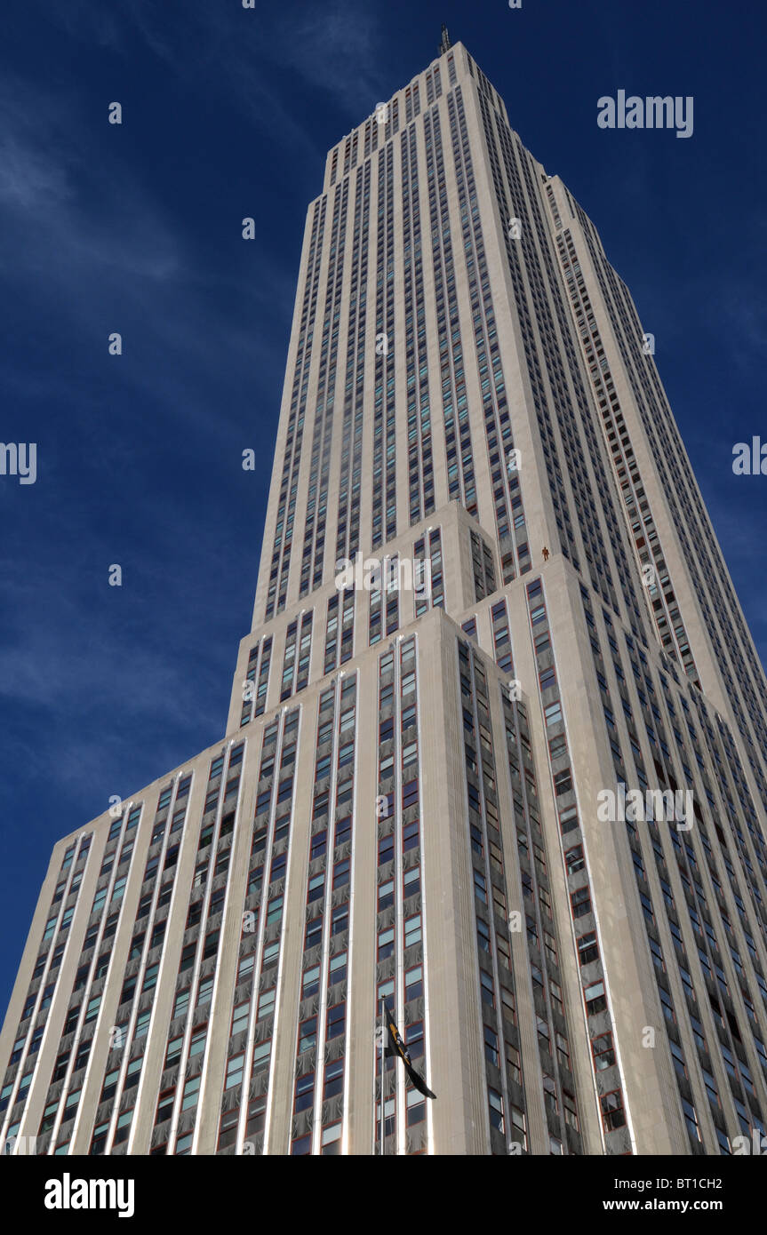Empire state building outside exterior hires stock photography and