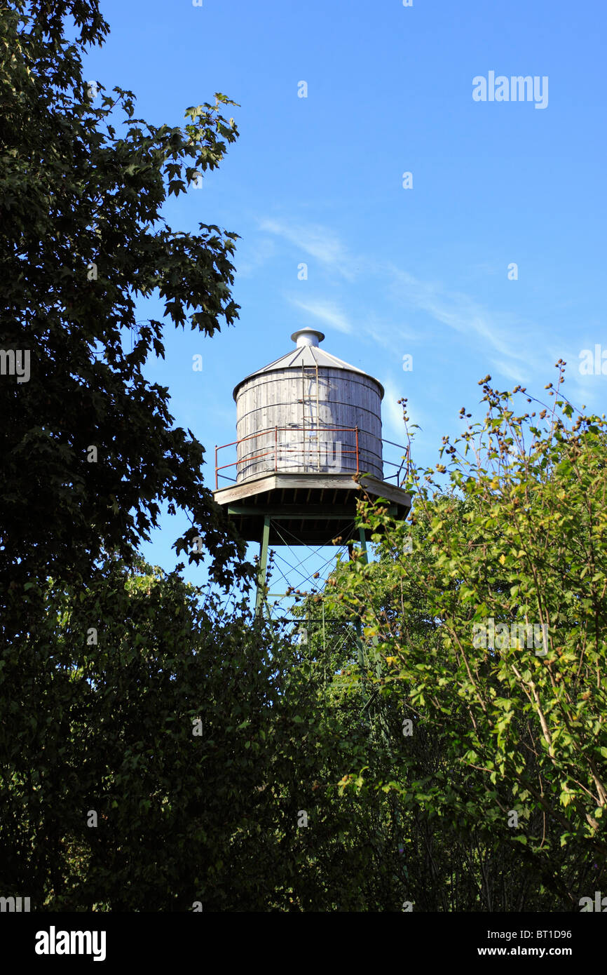 Water Tower Storage Tank High Resolution Stock Photography and Images ...