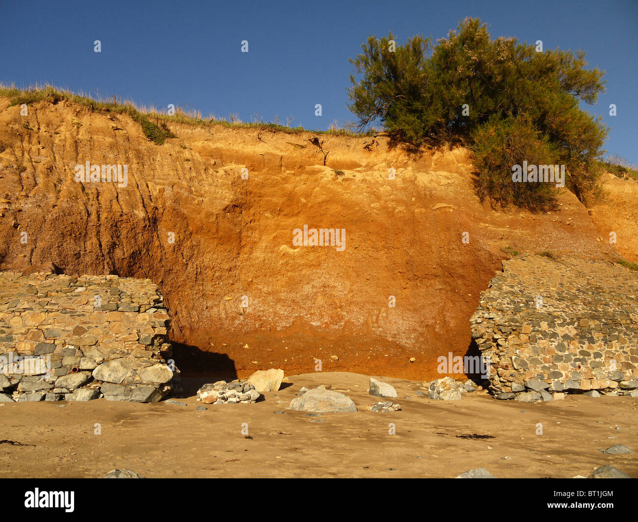 Erode coastal landslide erosion hi-res stock photography and images - Alamy