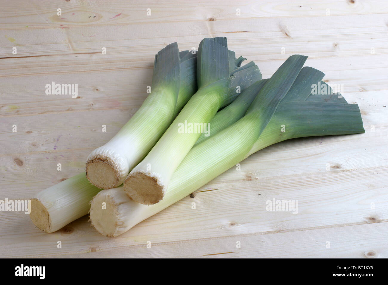 9.189 fotos de stock e banco de imagens de Leek Vegetable - Getty