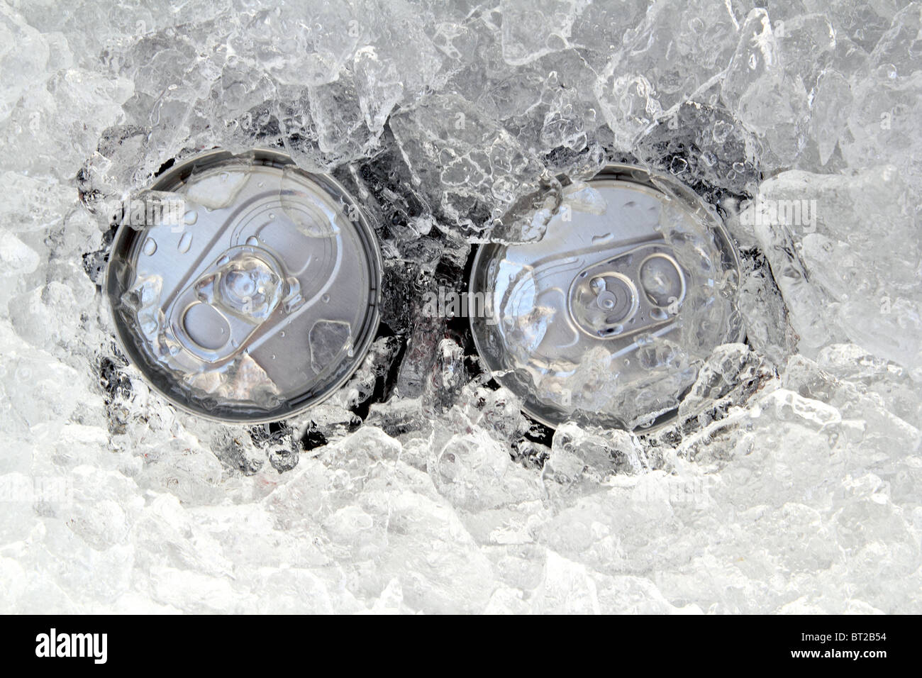 Two cubes metal hires stock photography and images Alamy