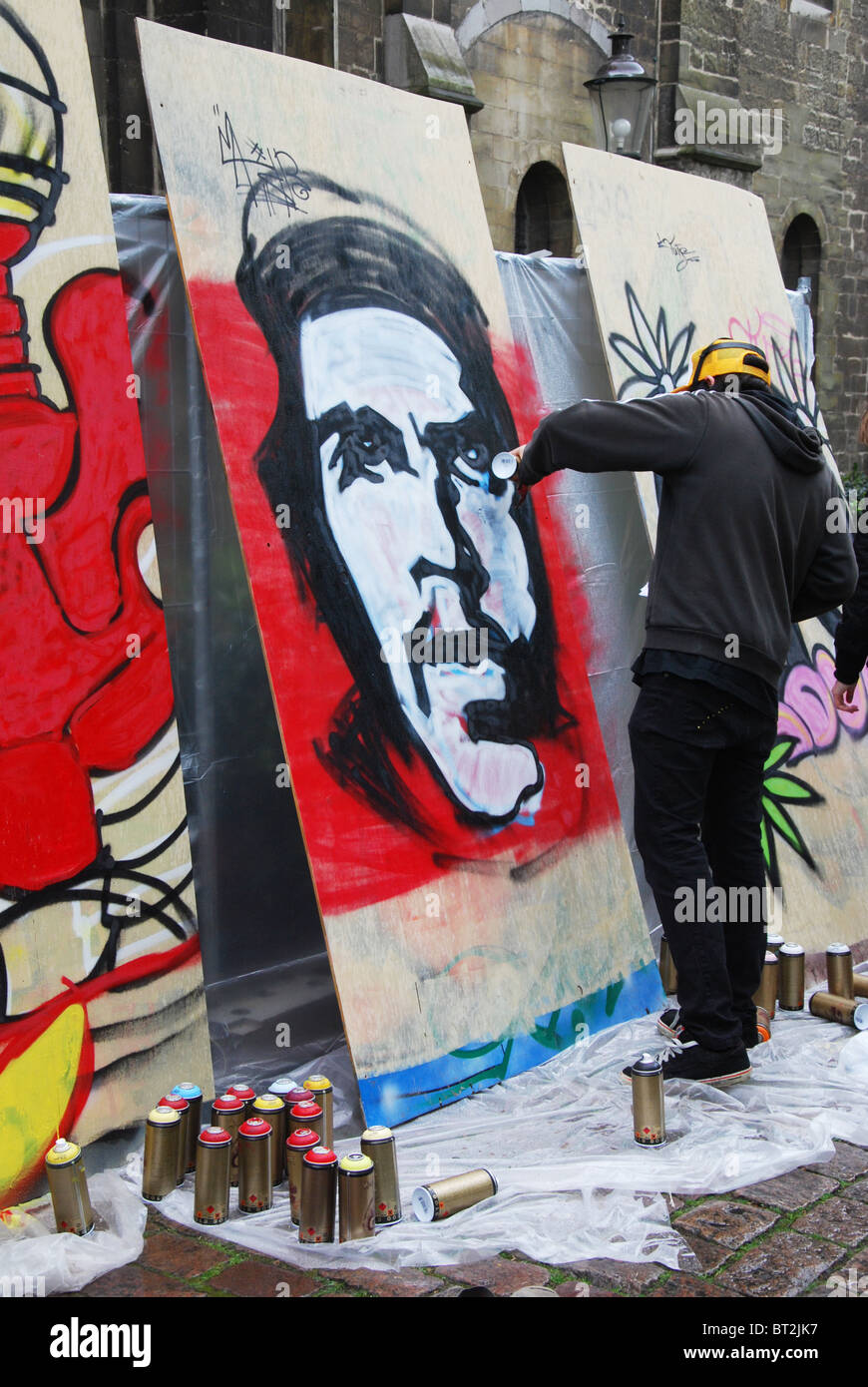 spray painted portrait of Che Guevara at Graffiti workshop Stock Photo