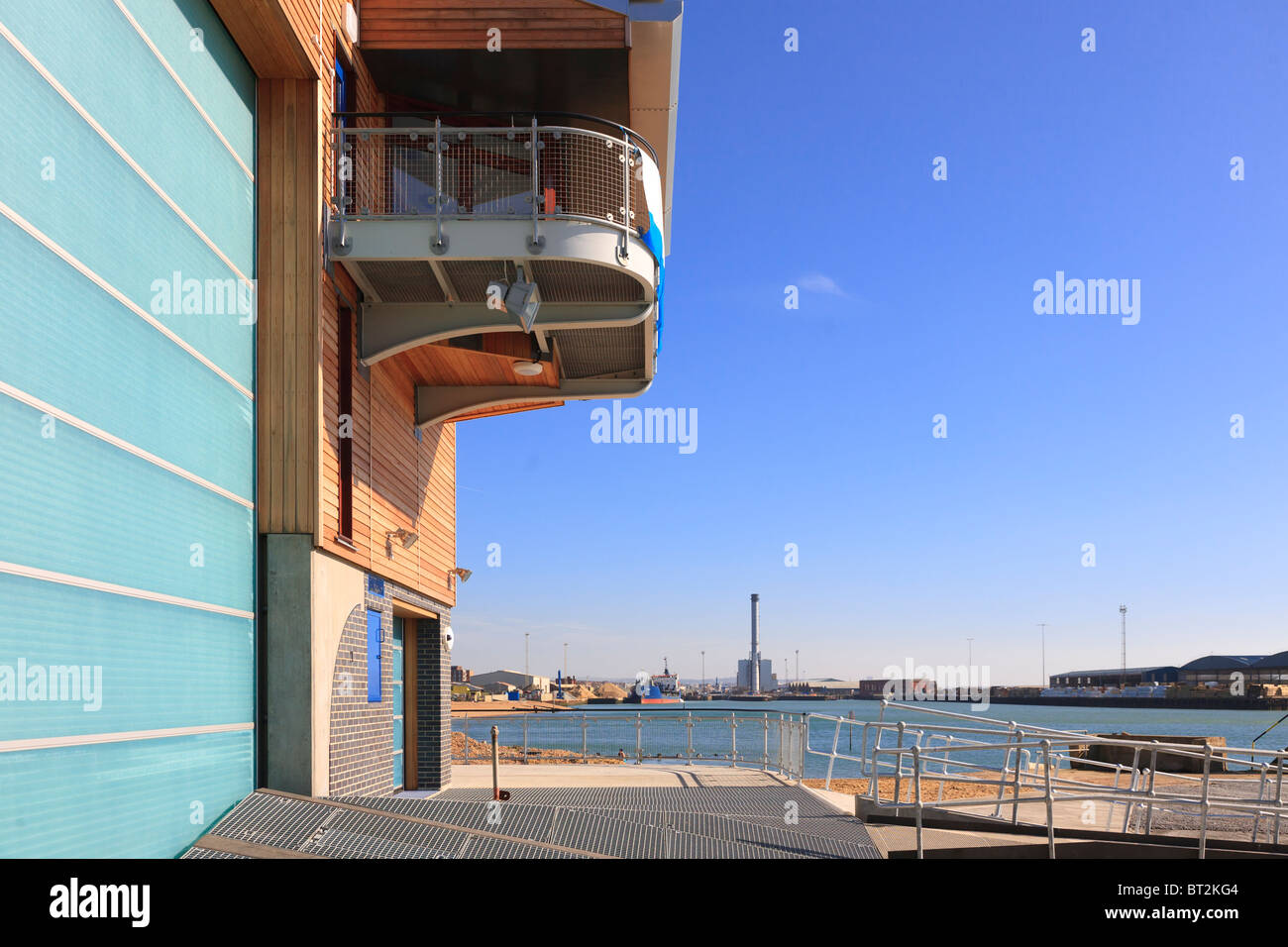 The Lifeboat Station, Shoreham Harbour entrance Stock Photo Alamy