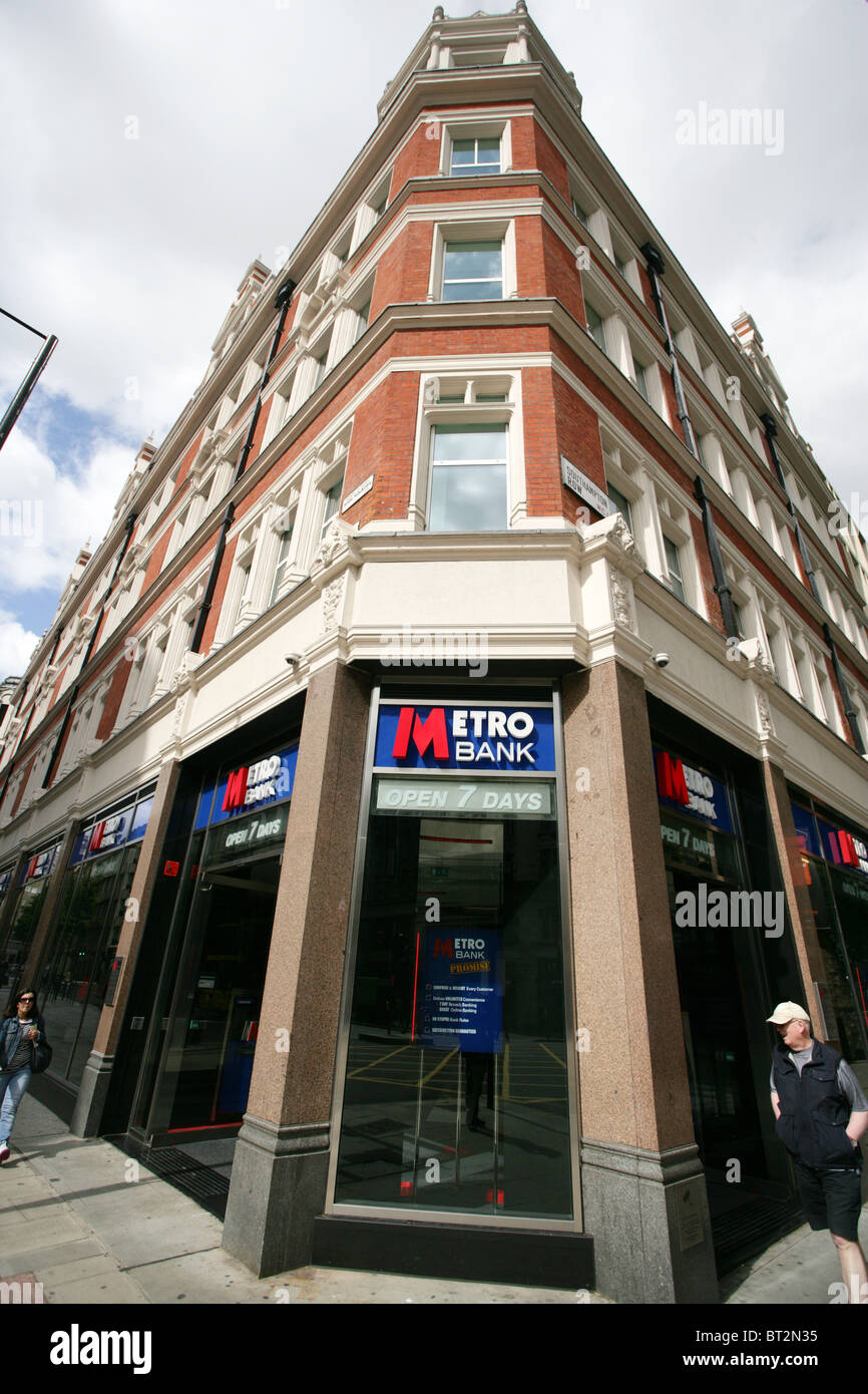 Metro Bank, Holborn, London, UK Stock Photo - Alamy