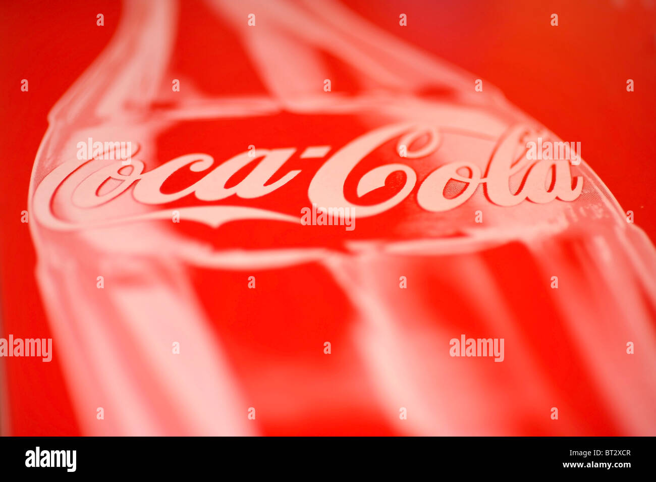 coca cola coke red design bottle logo brand soft drink fizzy pop Stock ...