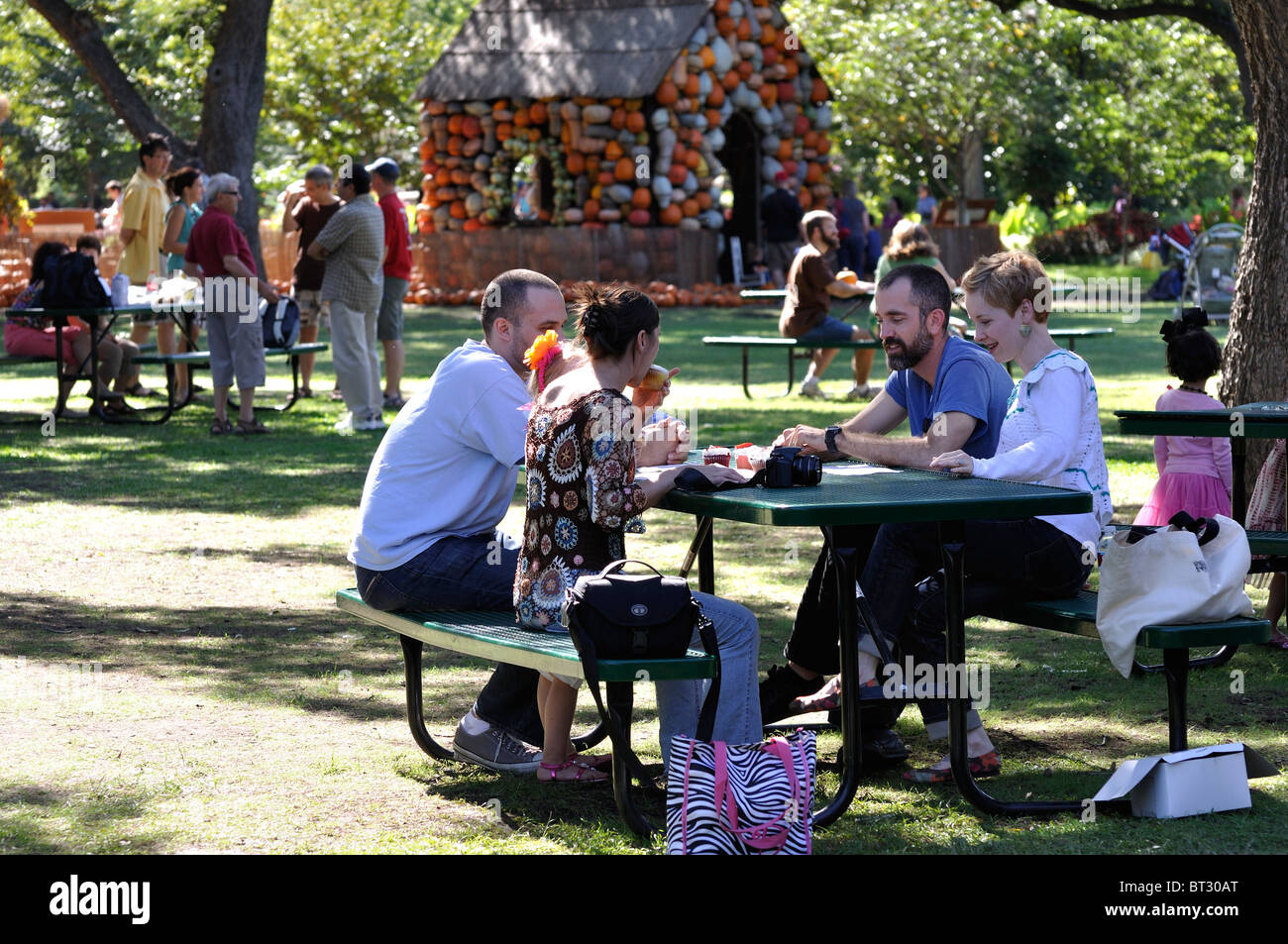 Friends at picnic in park, Dallas Arboretum, Texas,Friends at picnic in