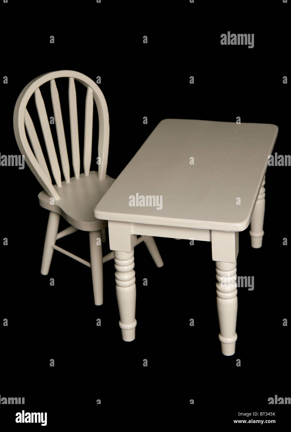 Chair black background hi-res stock photography and images - Alamy