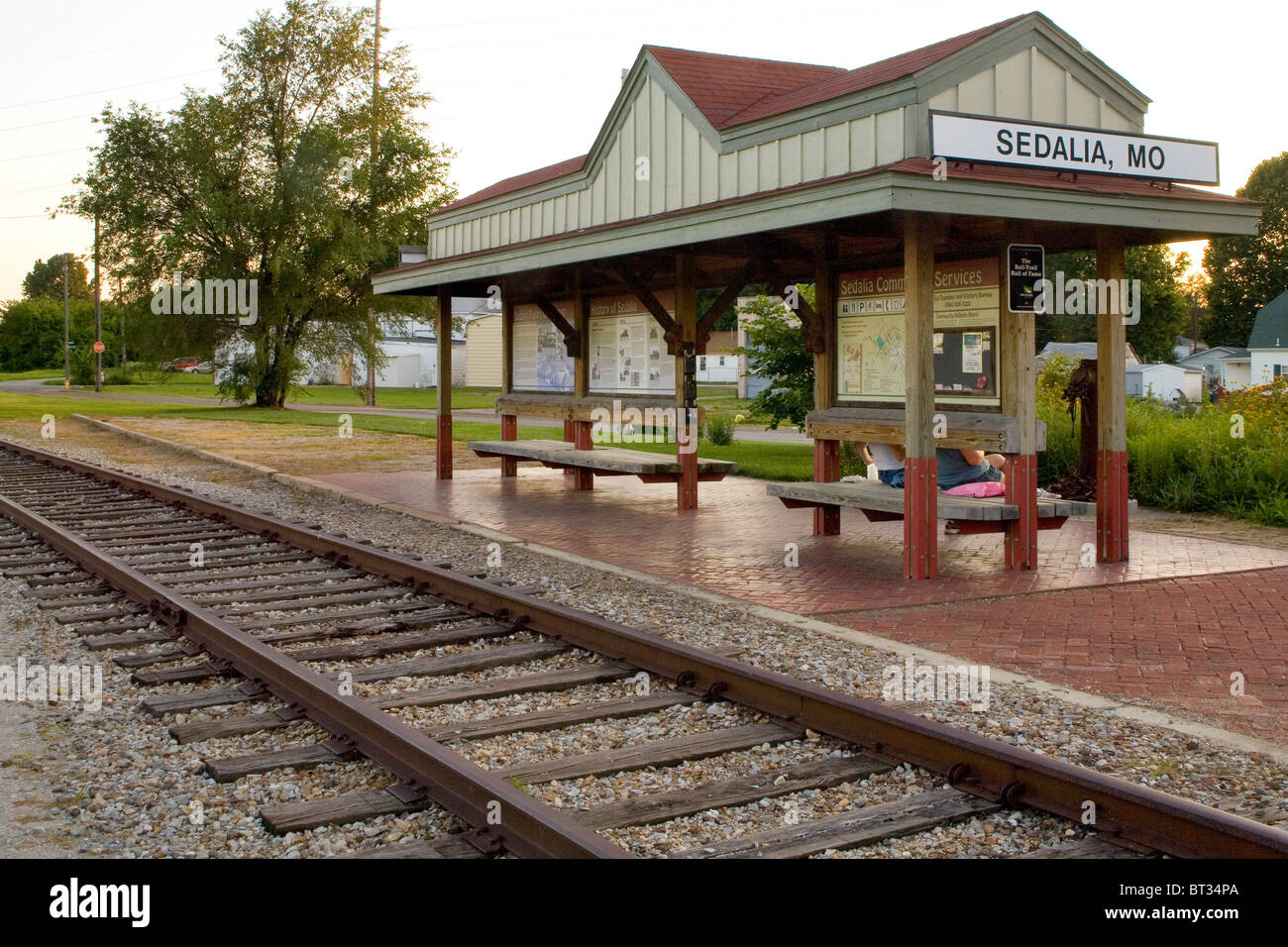 sedalia-katy-depot-stock-photo-alamy