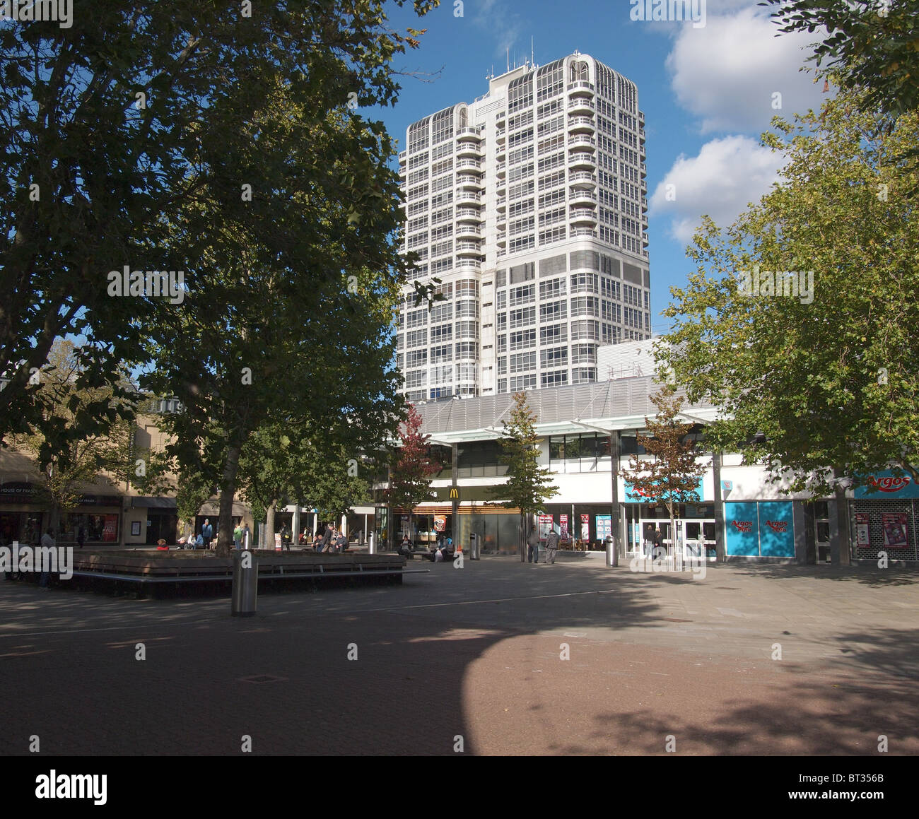 Market Place, Swindon showing Murray John tower Stock Photo