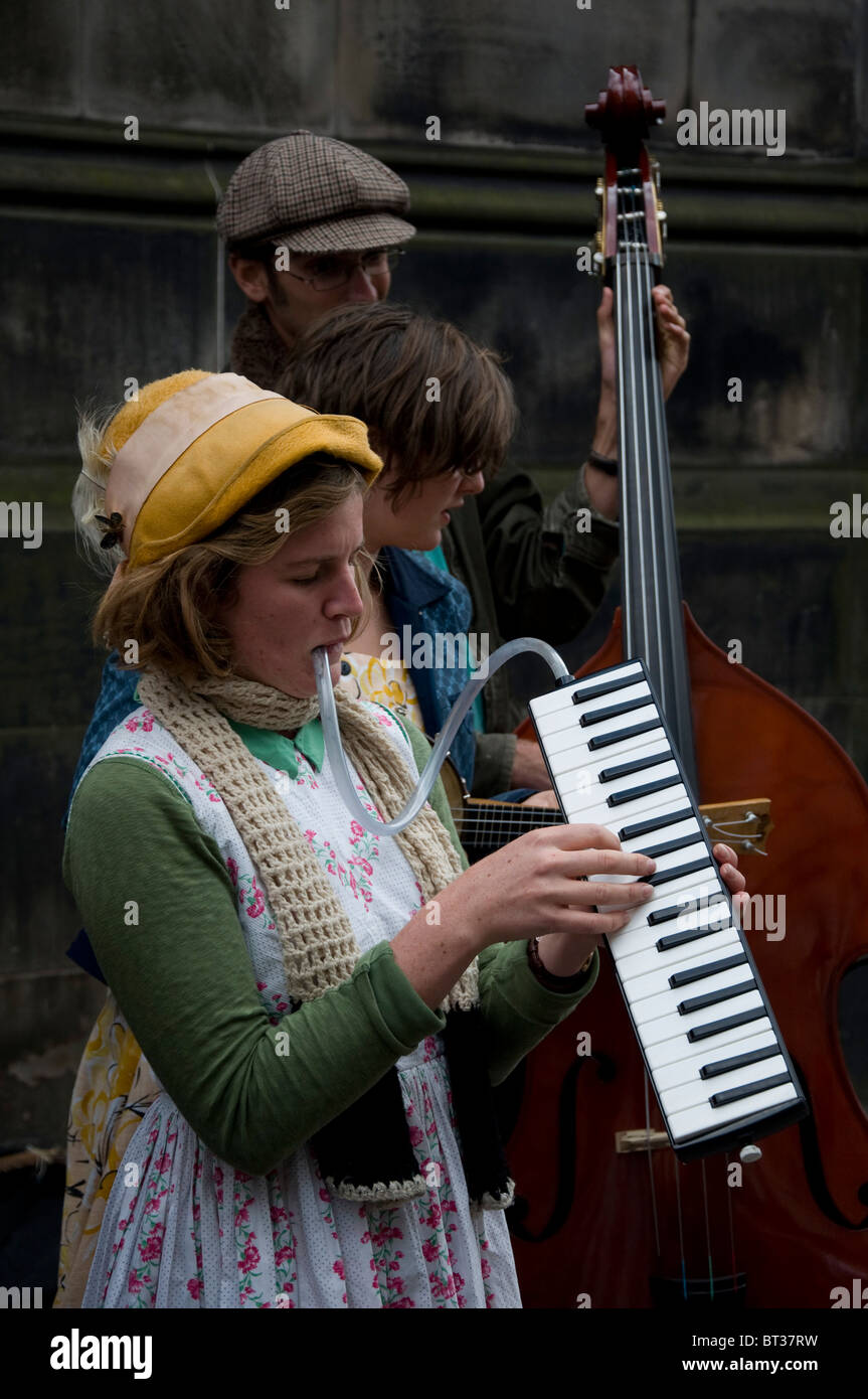 Jug band hi res stock photography and images Alamy