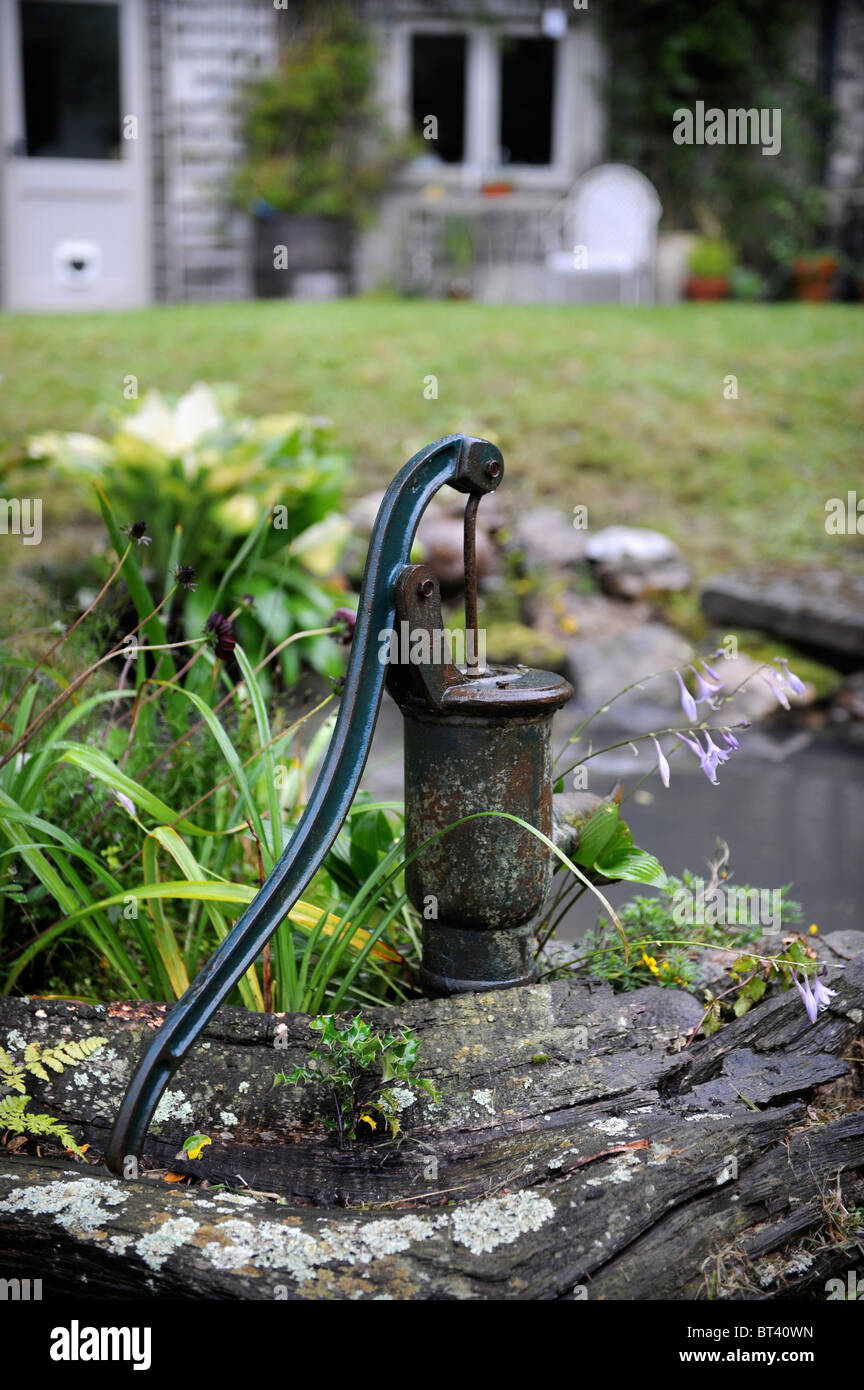 Garden hand water well pump hires stock photography and images Alamy