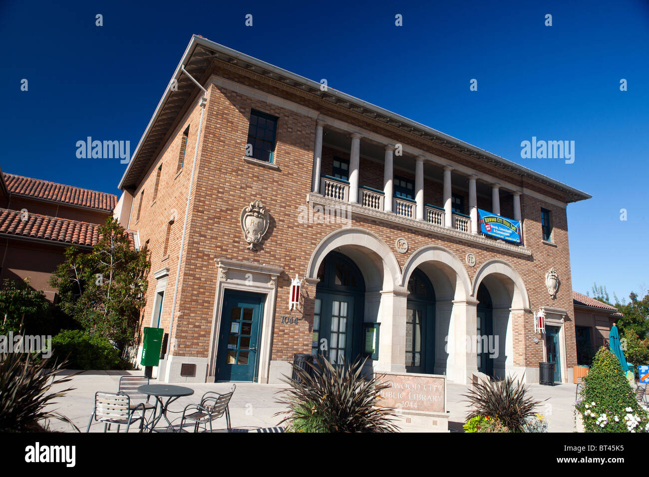 Redwood city public library hires stock photography and images Alamy