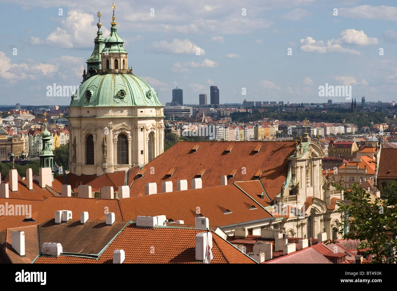 Elk188-1437 Czech Republic, Prague, Mala Strana, St Nicholas Church, with red tile roofs Stock Photo
