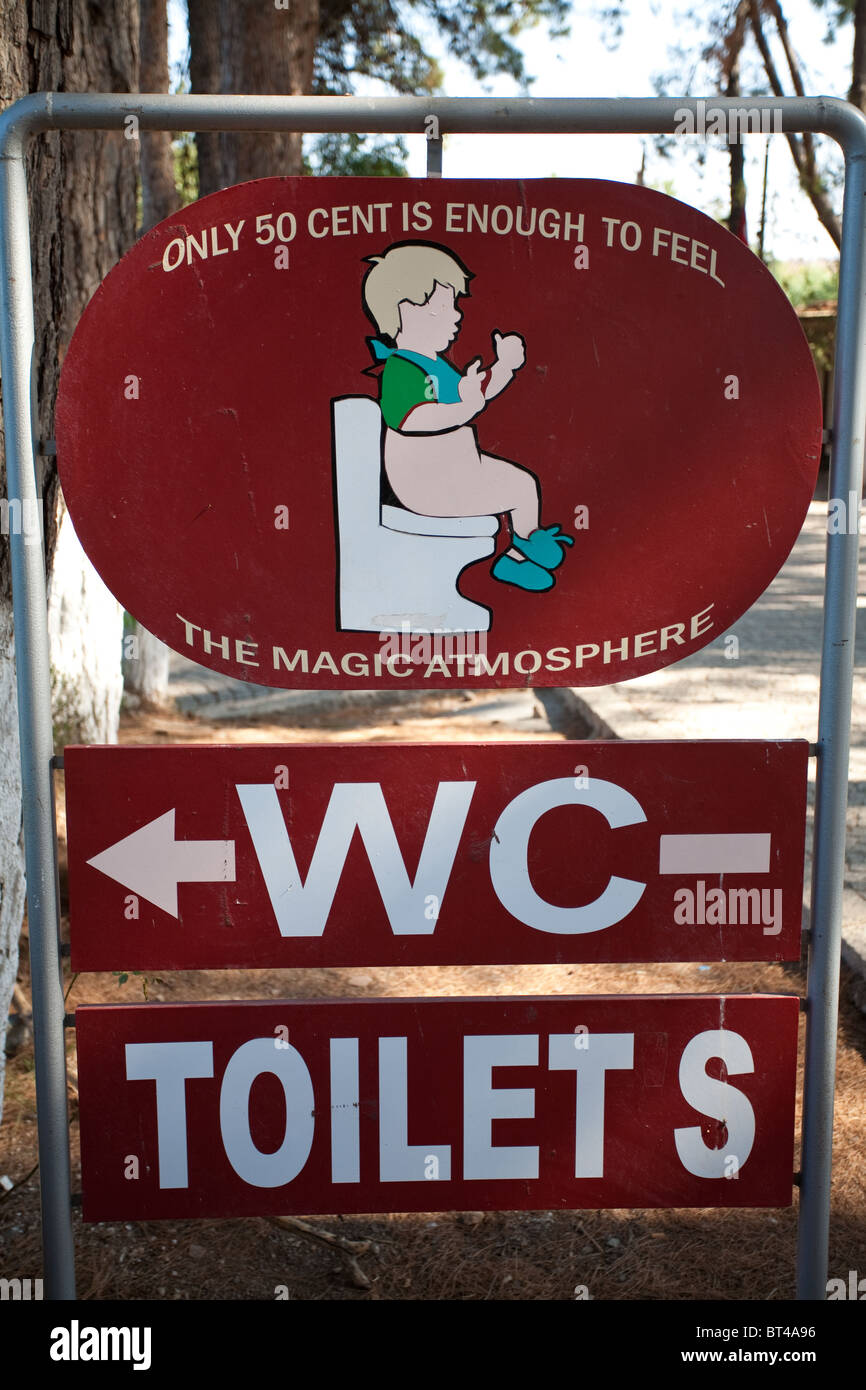 Hanging toilet sign hires stock photography and images Alamy