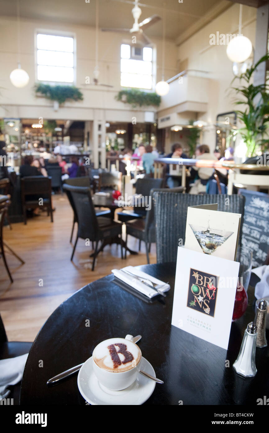 Browns Restaurant High Resolution Stock Photography and Images - Alamy