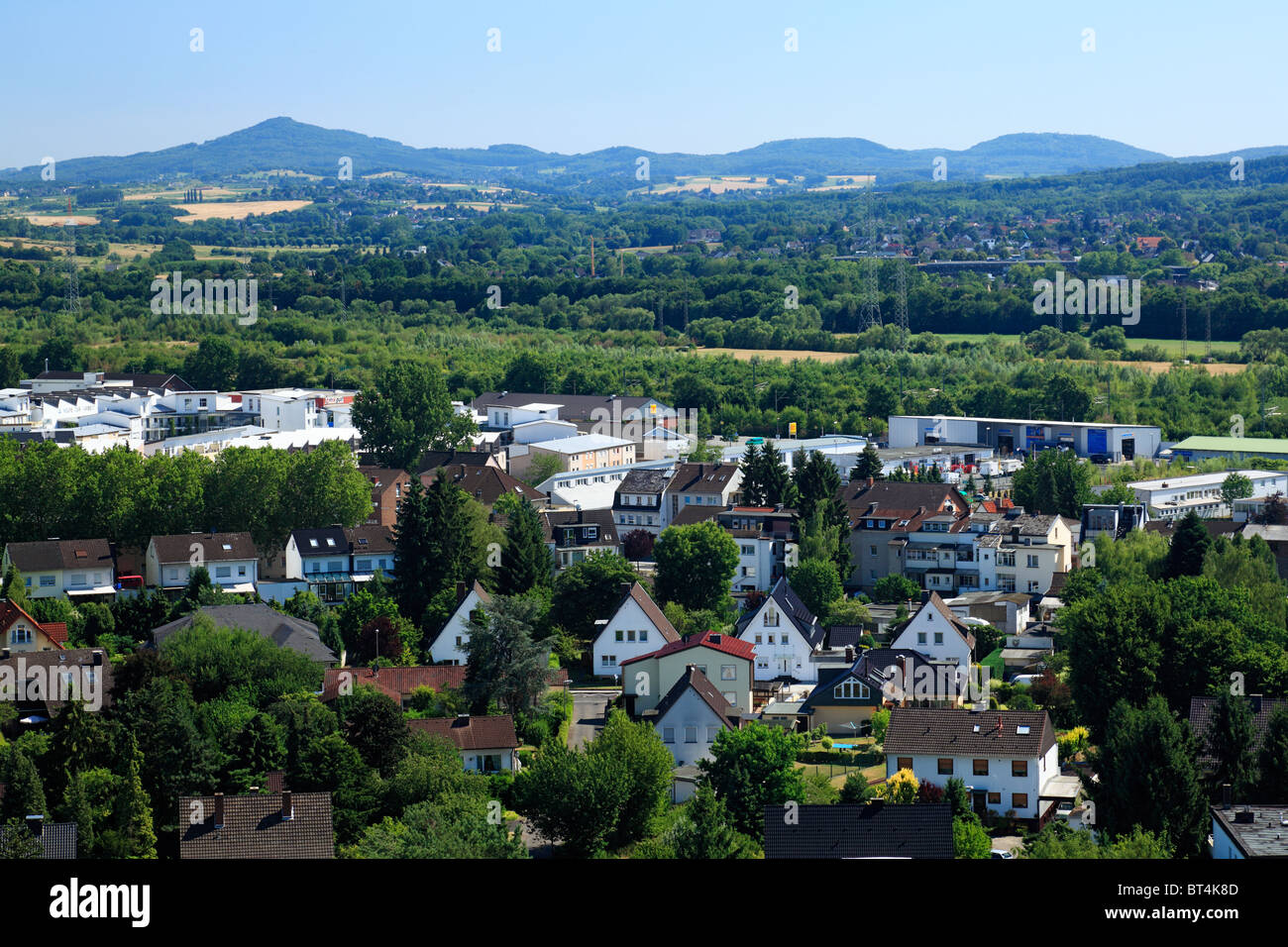 Landschaftspanorama, Blick von Siegburg Richtung Koenigswinter und Siebengebirge, Rheinland, Nordrhein-Westfalen Stock Photo
