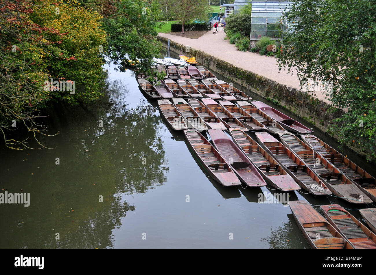 Punts on River Cherwell, Oxford as viewed from Magdalene Bridge Stock Photo