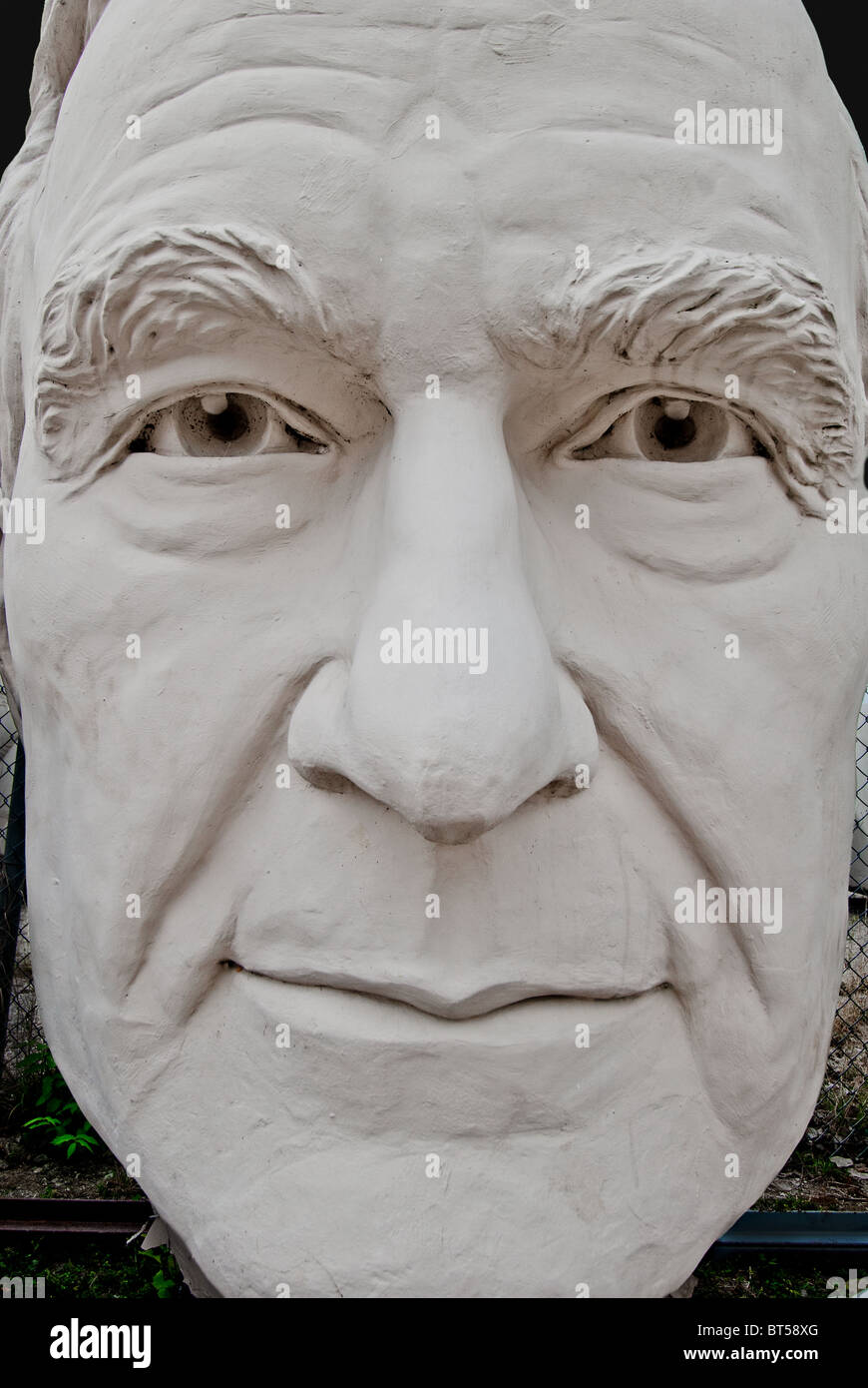 White concrete sculpture of George H. W. Bush (41st US President) at David Adickes Sculpturworx Studio in Houston, Texas, USA Stock Photo