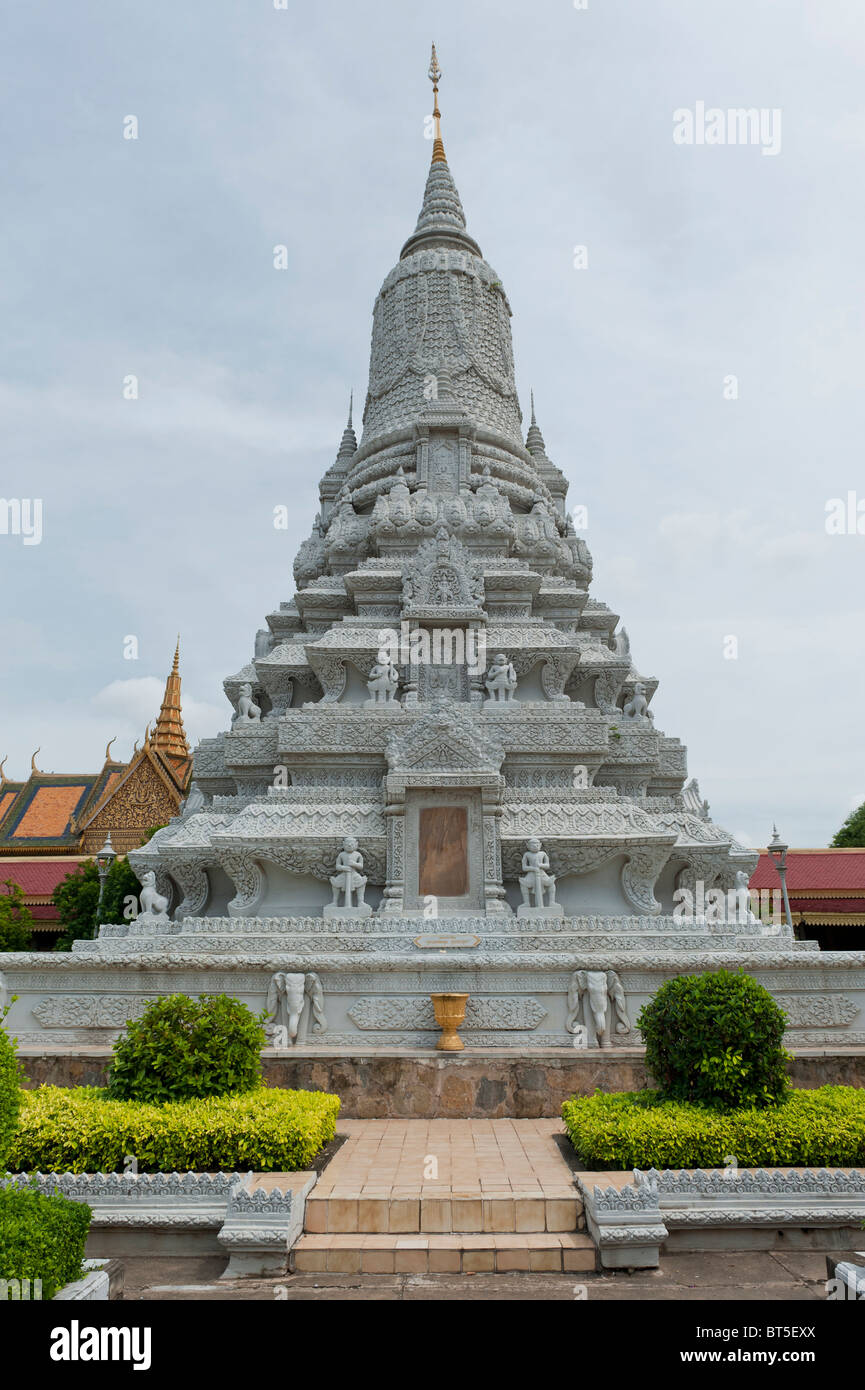 Stupa in The Gardens of The Royal Palace in Phnom Penh, Cambodia Stock Photo