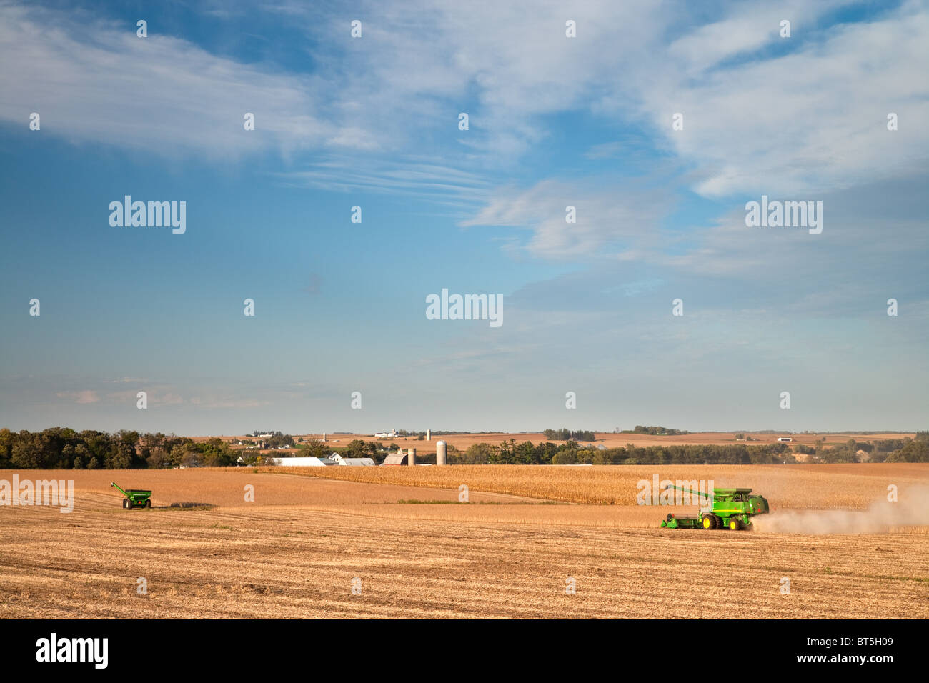 harvesting soybeans, Chickasaw County, Iowa Stock Photo