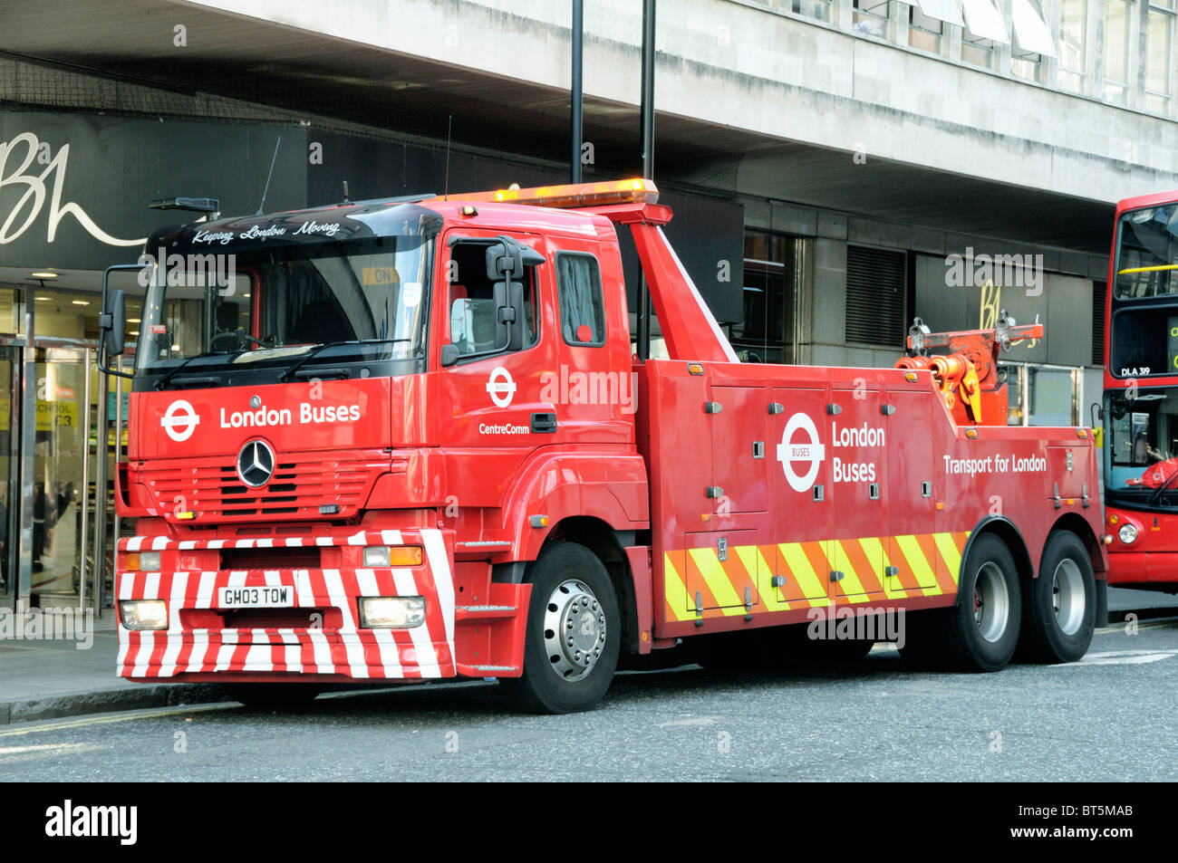 London Buses pick up truck Stock Photo