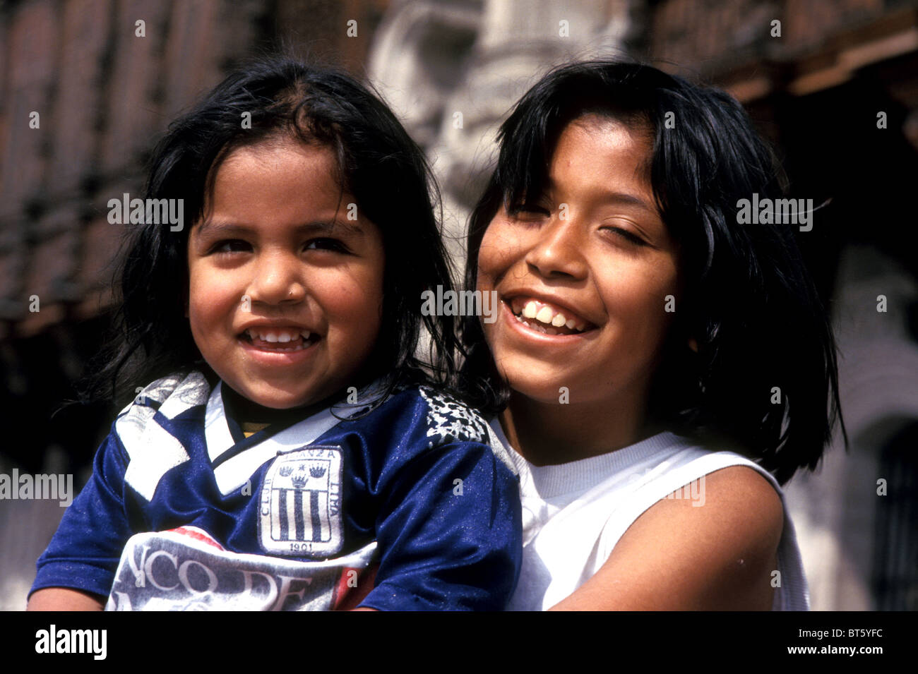 kids in plaza de armas, lima, peru Stock Photo - Alamy