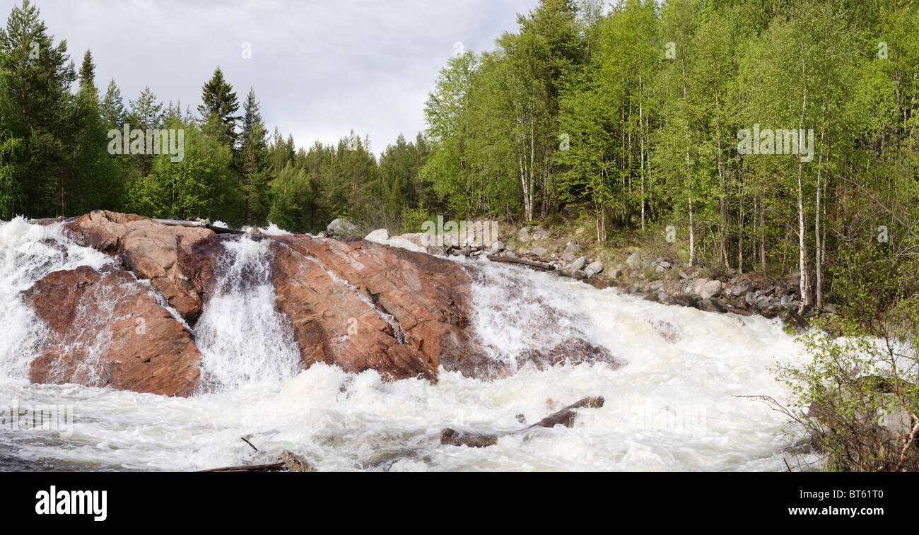 Photo of a huge waterfall hi-res stock photography and images - Alamy