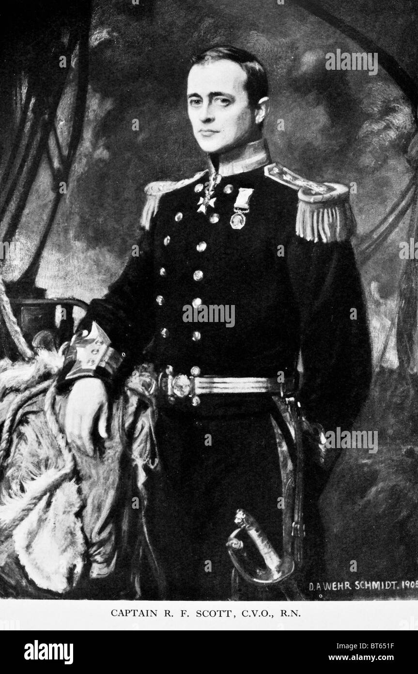 Naval dress uniform Captain Robert Falcon Scott CVO 6 June 1868 – 29 March 1912 Royal Navy officer explorer  two expeditions Ant Stock Photo