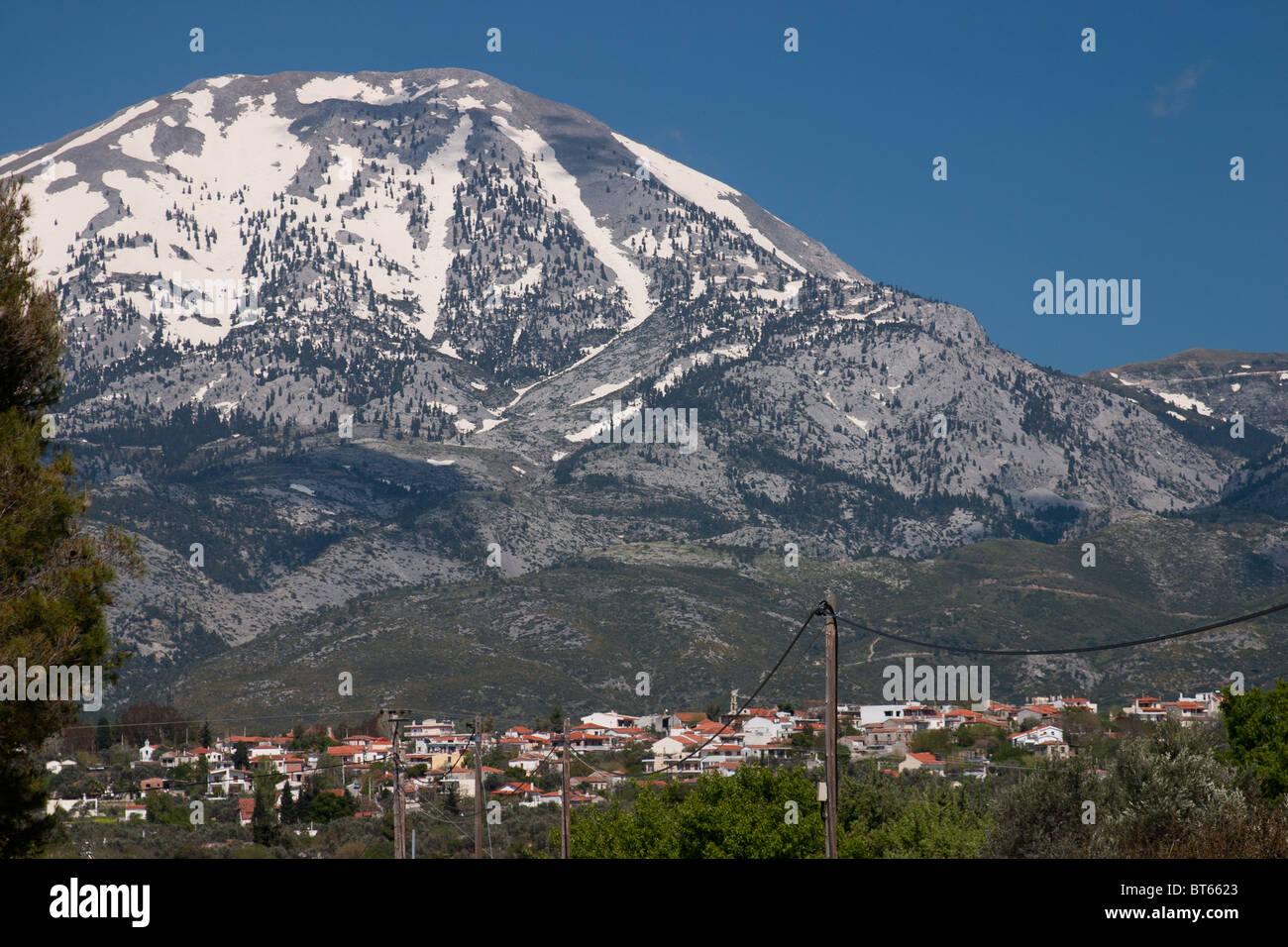 Steni Evias mountain village in Central Evia island Stock Photo - Alamy