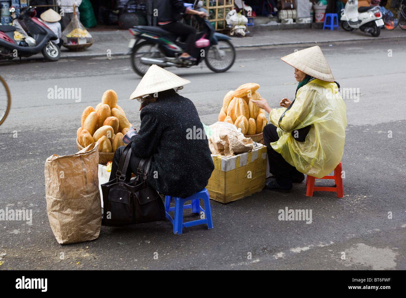 Bread Vendors French Quarter Hanoi Vietnam Stock Photo Alamy