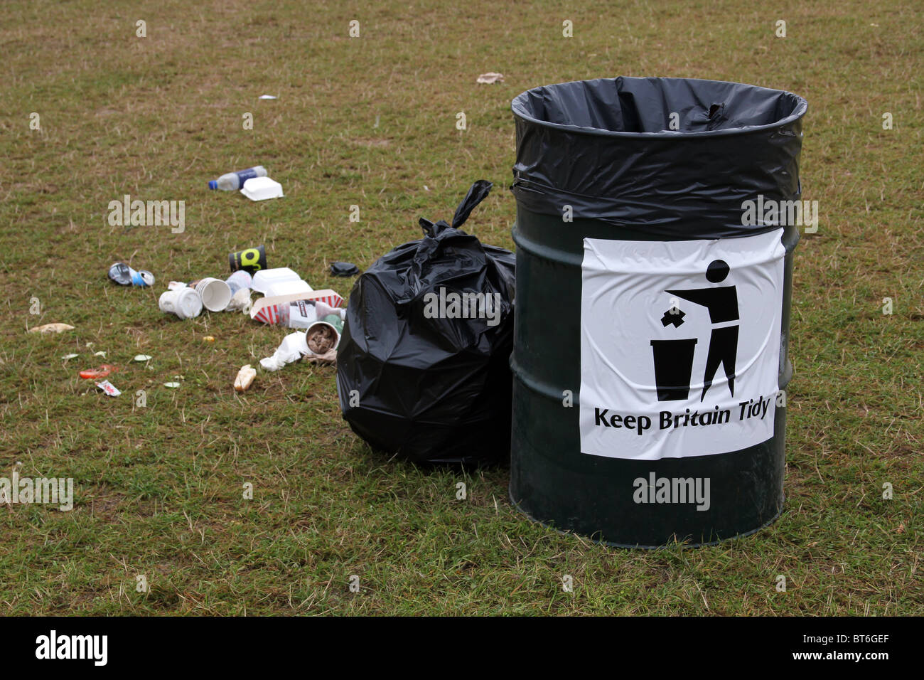 Rubbish bin by Tony Rusecki Stock Photo