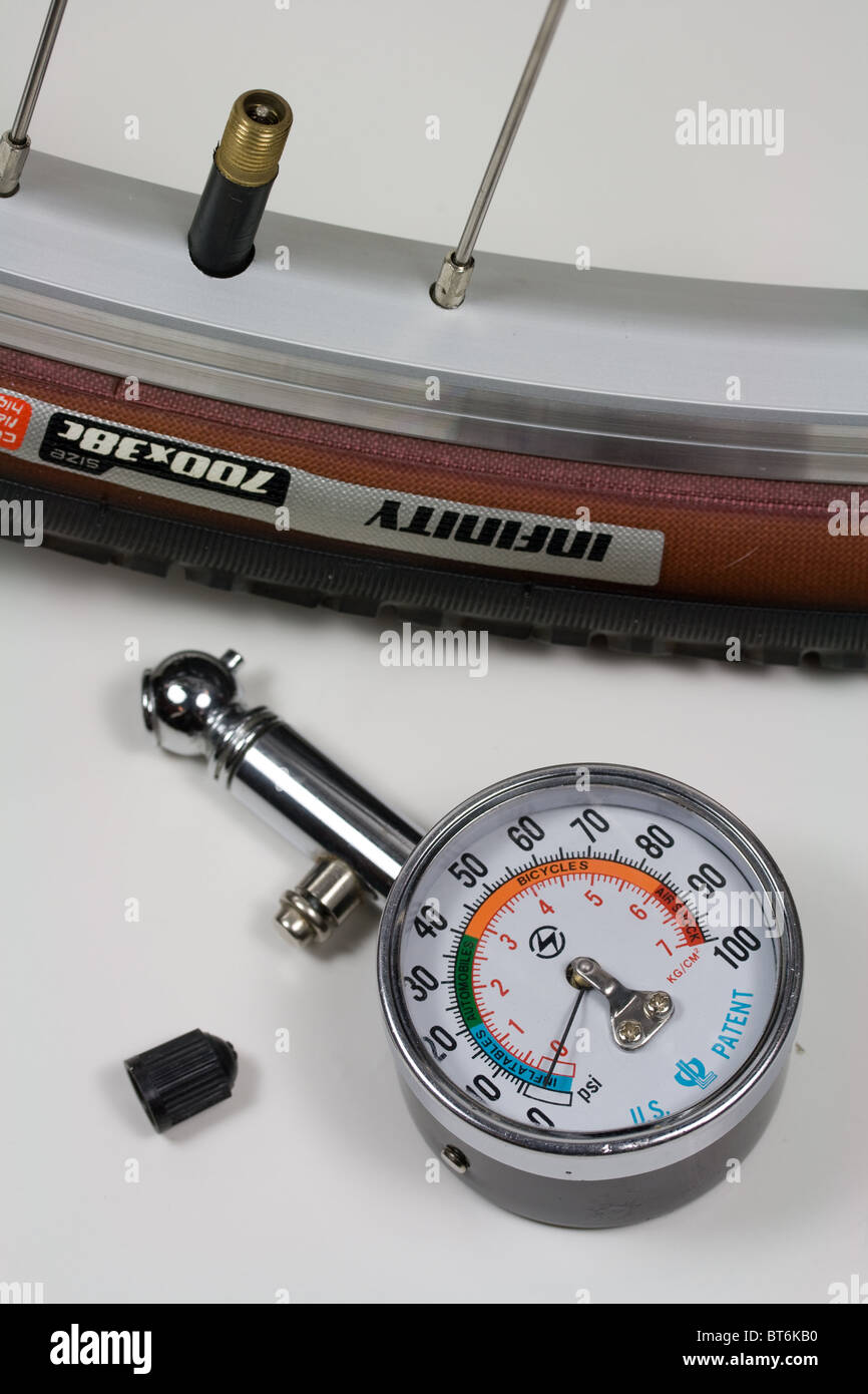 Air pressure gauge hires stock photography and images Alamy
