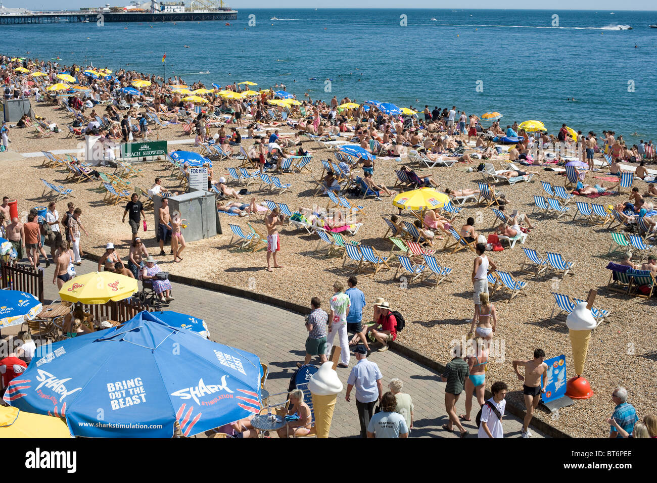 Brighton Beach in summer Stock Photo - Alamy